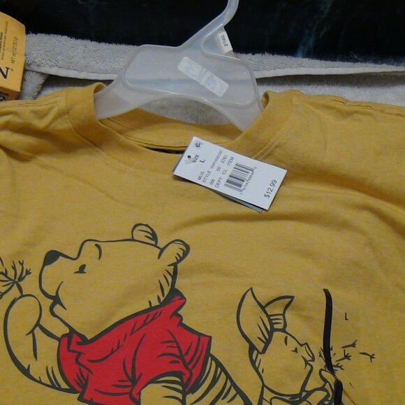 Disney Winnie the Pooh and Piglet T-shirt Yellow Women's Large - Picture 8 of 16